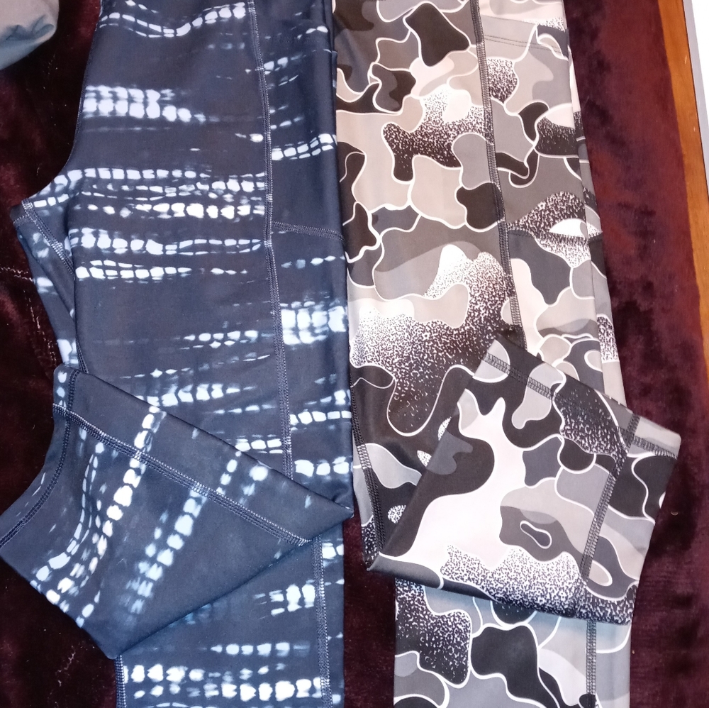 Avia capri leggings